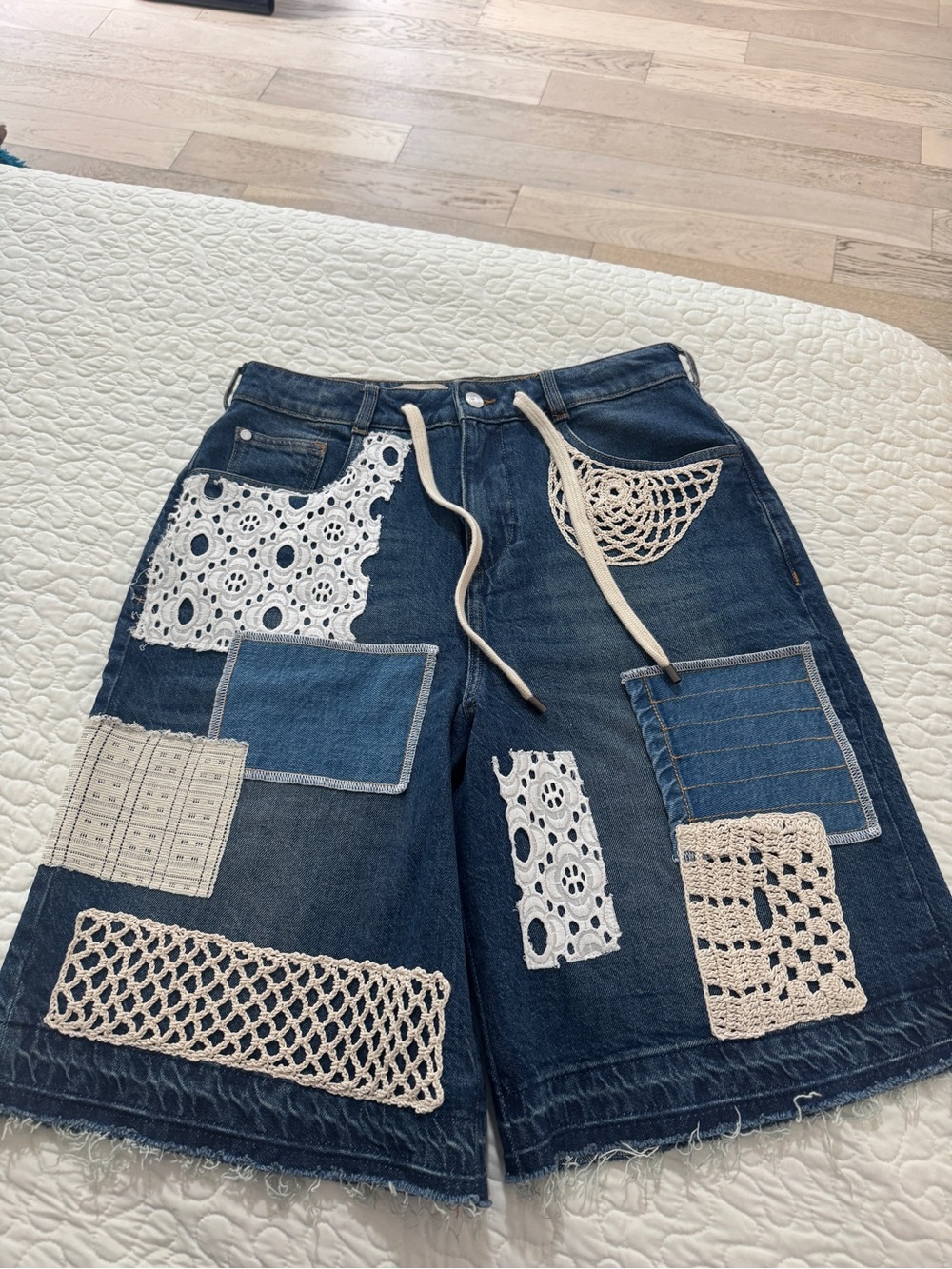 Pilcro Crafted Classic Denim
Bermuda Shorts
SKU #4125965330001 - Picture 4 of 8